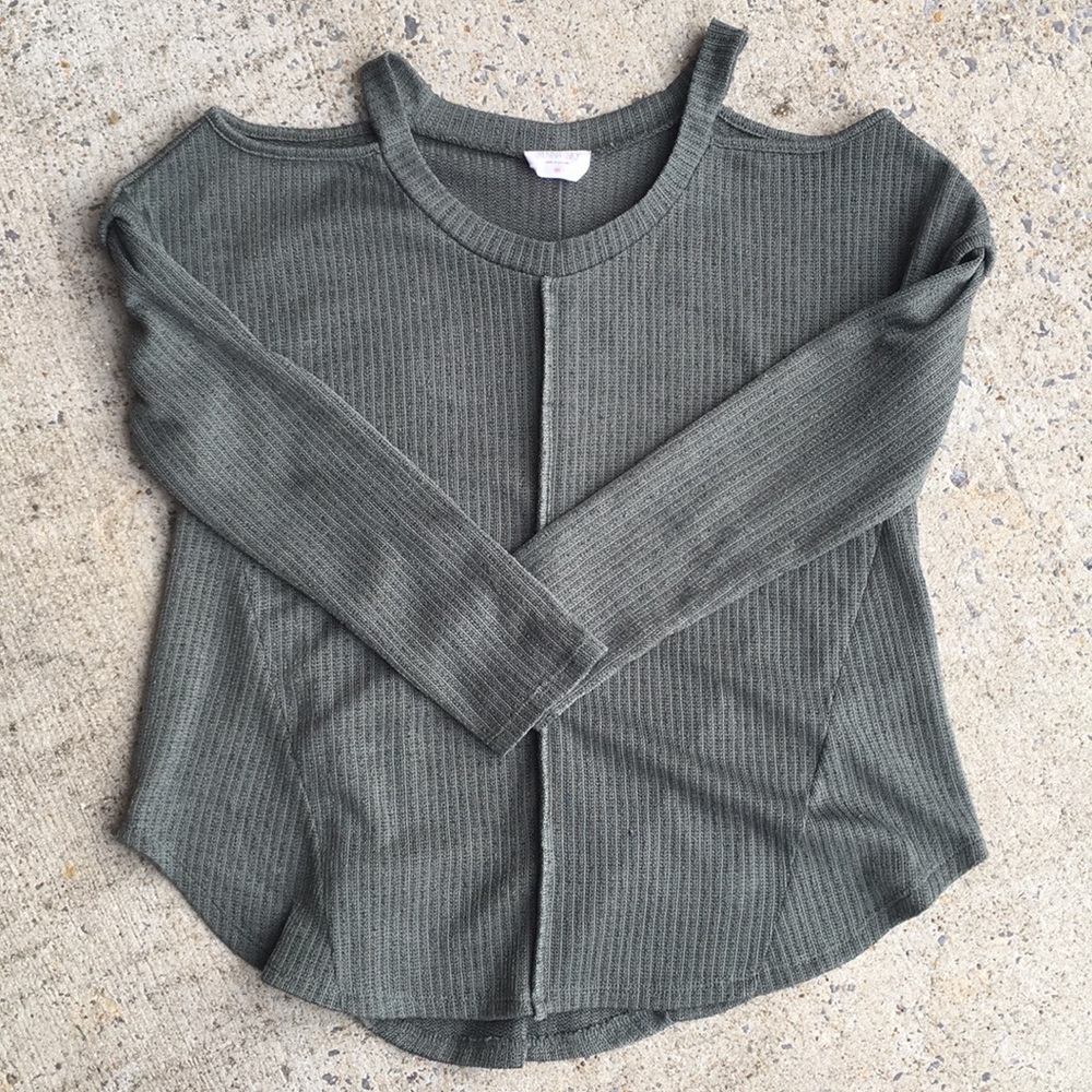 Long Sleeve Blouse size Medium